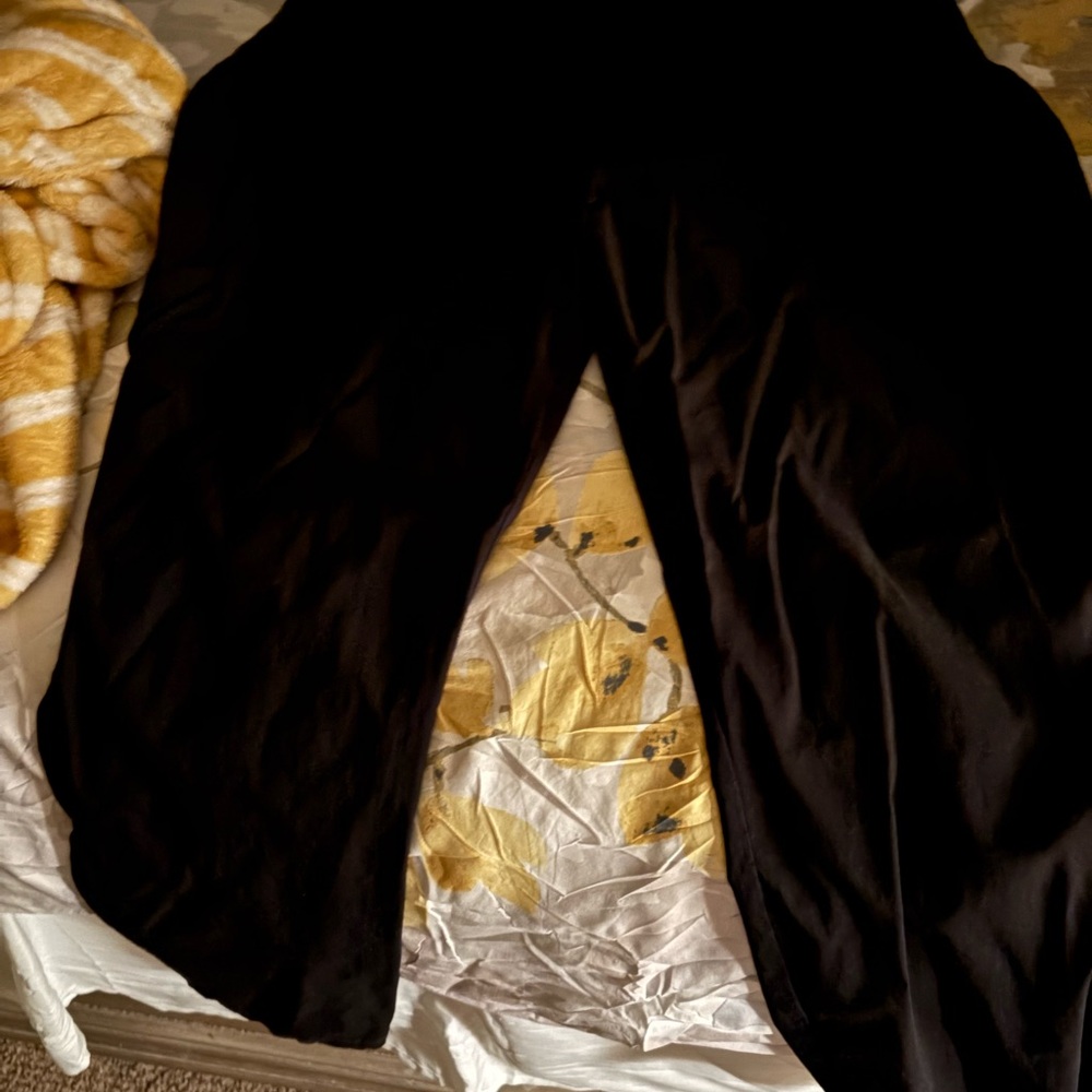 Worthington Black Pull-On Pants